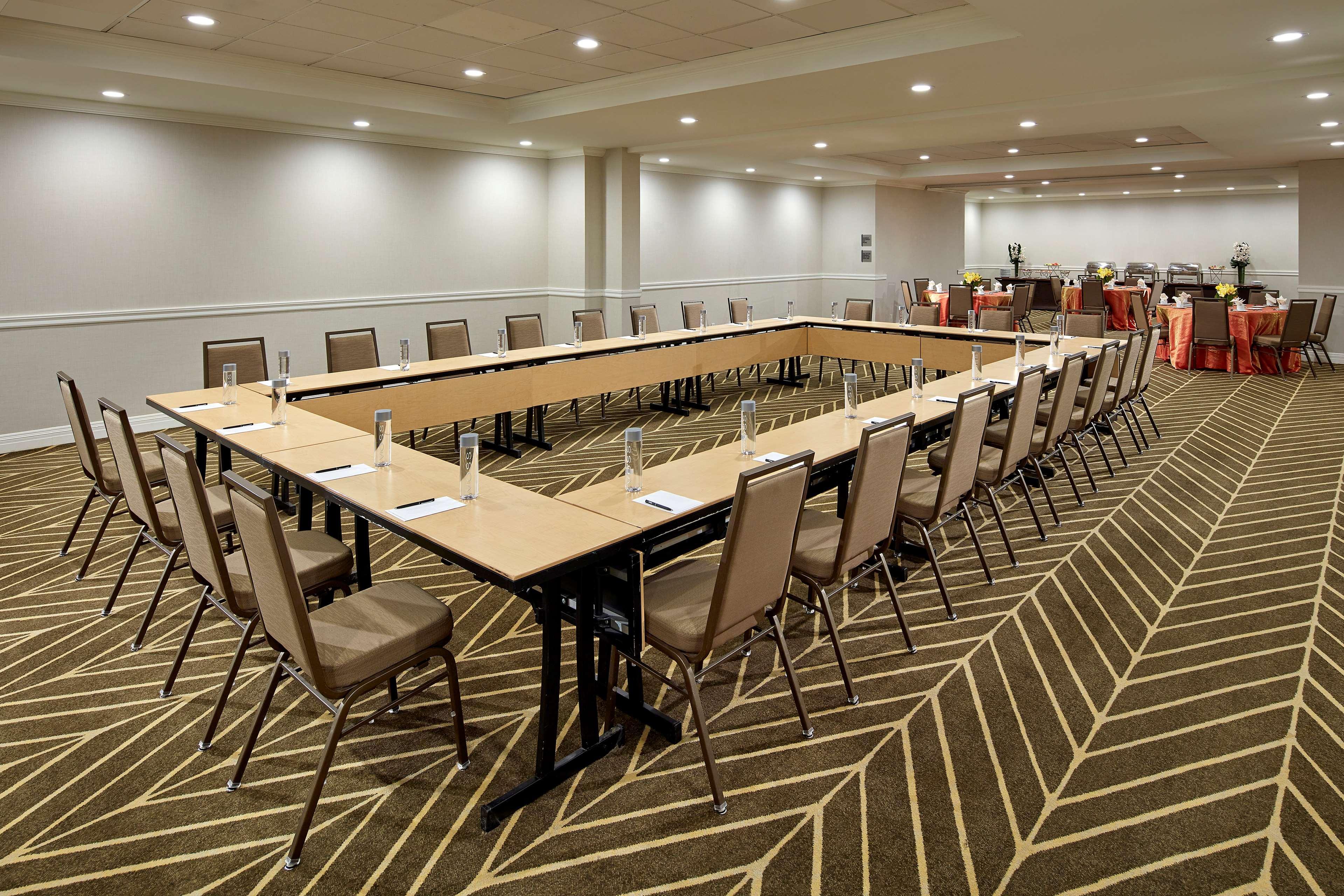 Hilton Pasadena Hotel Luaran gambar