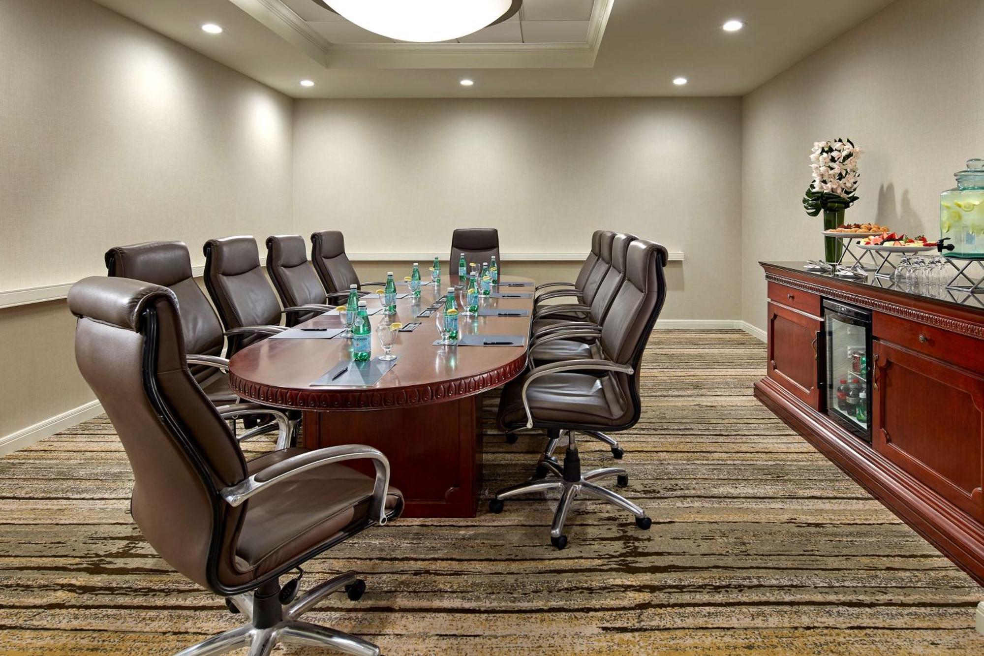 Hilton Pasadena Hotel Luaran gambar