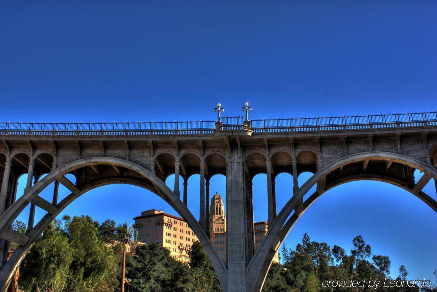 Hilton Pasadena Hotel Luaran gambar